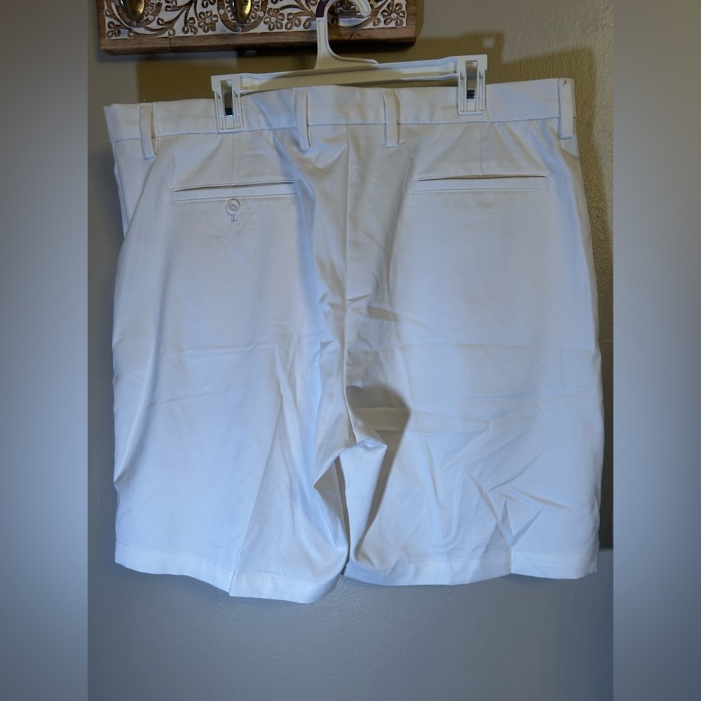 Amazon Essentials Men's White Flat Front Shorts - image 2